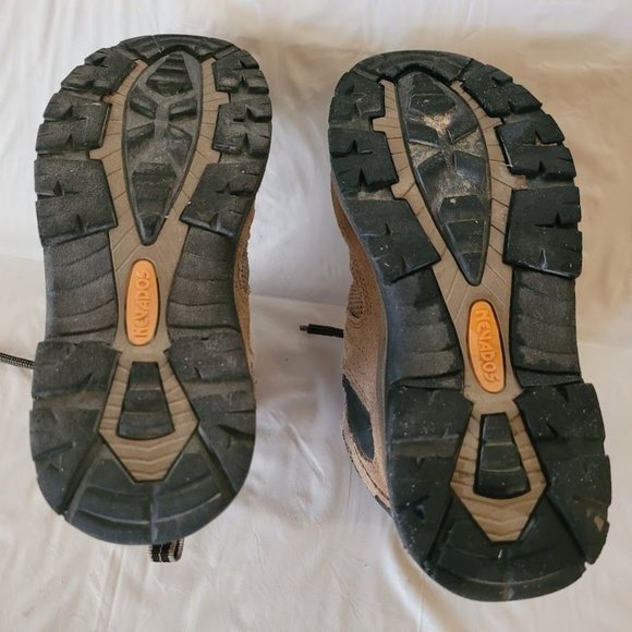 Nevados Boots Cire Mid Youth Brown Black Hiking Shoes Size 3 Suede - Picture 5 of 7